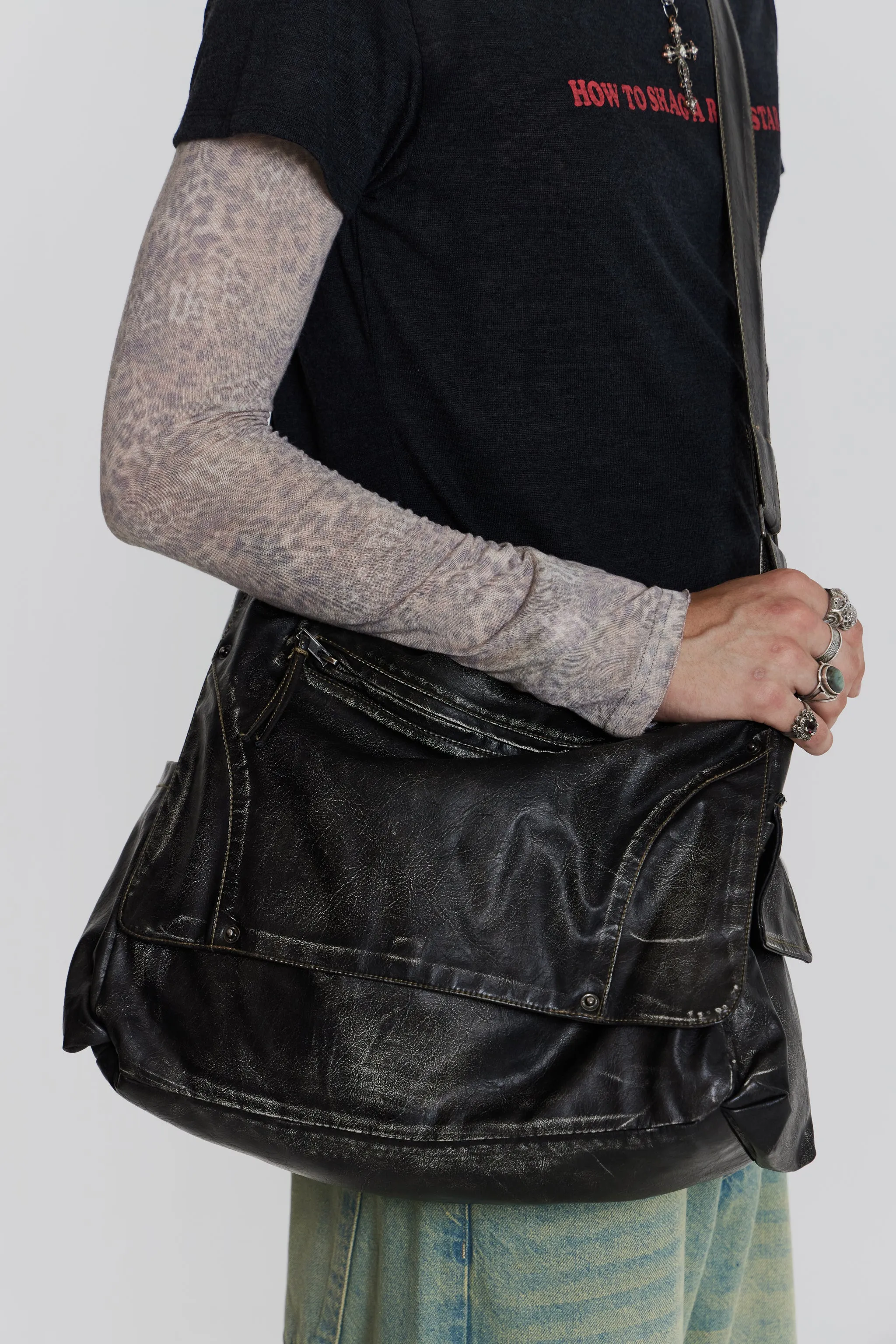 Ash Messenger Bag