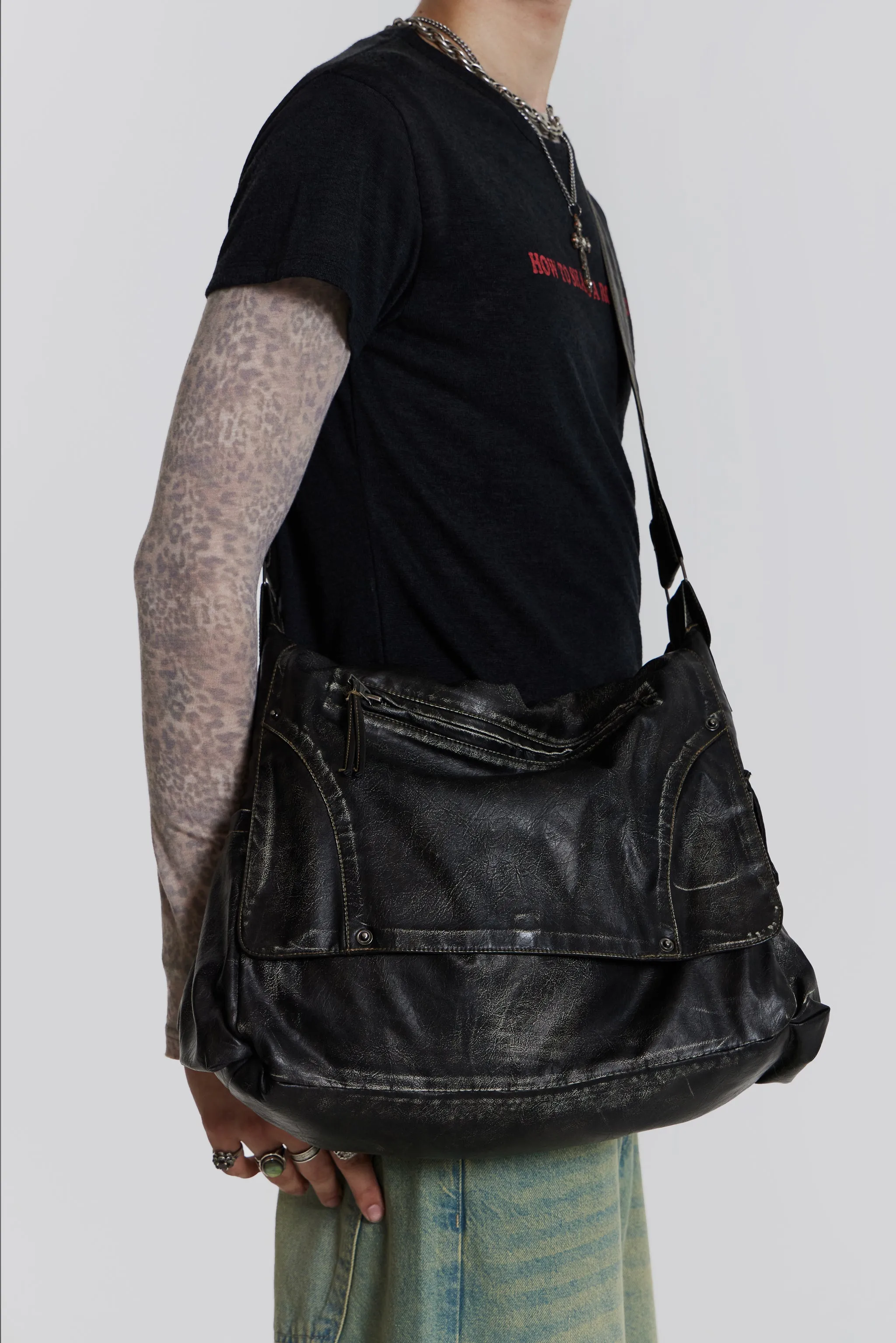 Ash Messenger Bag