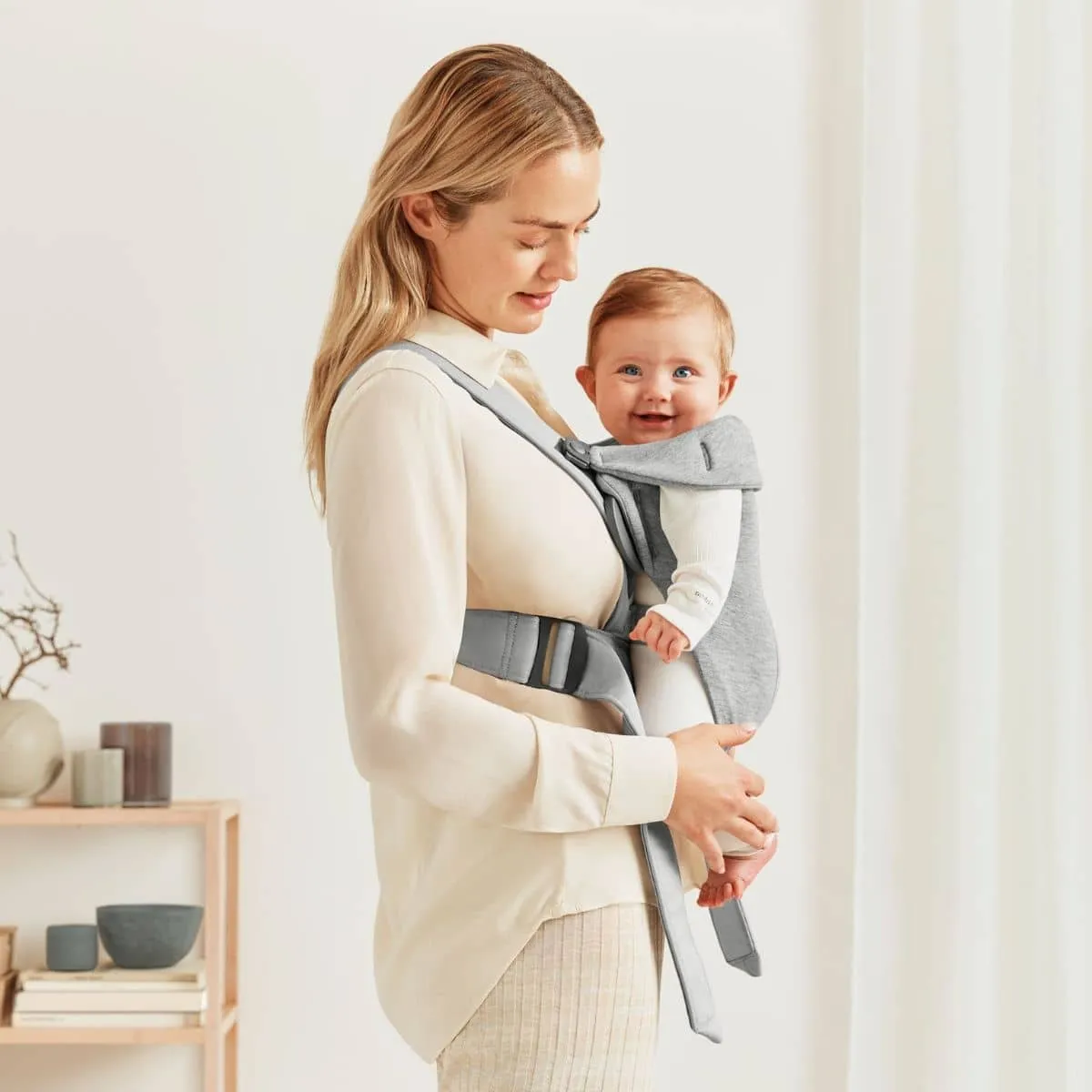 BabyBjorn Baby Carrier Mini - Grey 3D Jersey