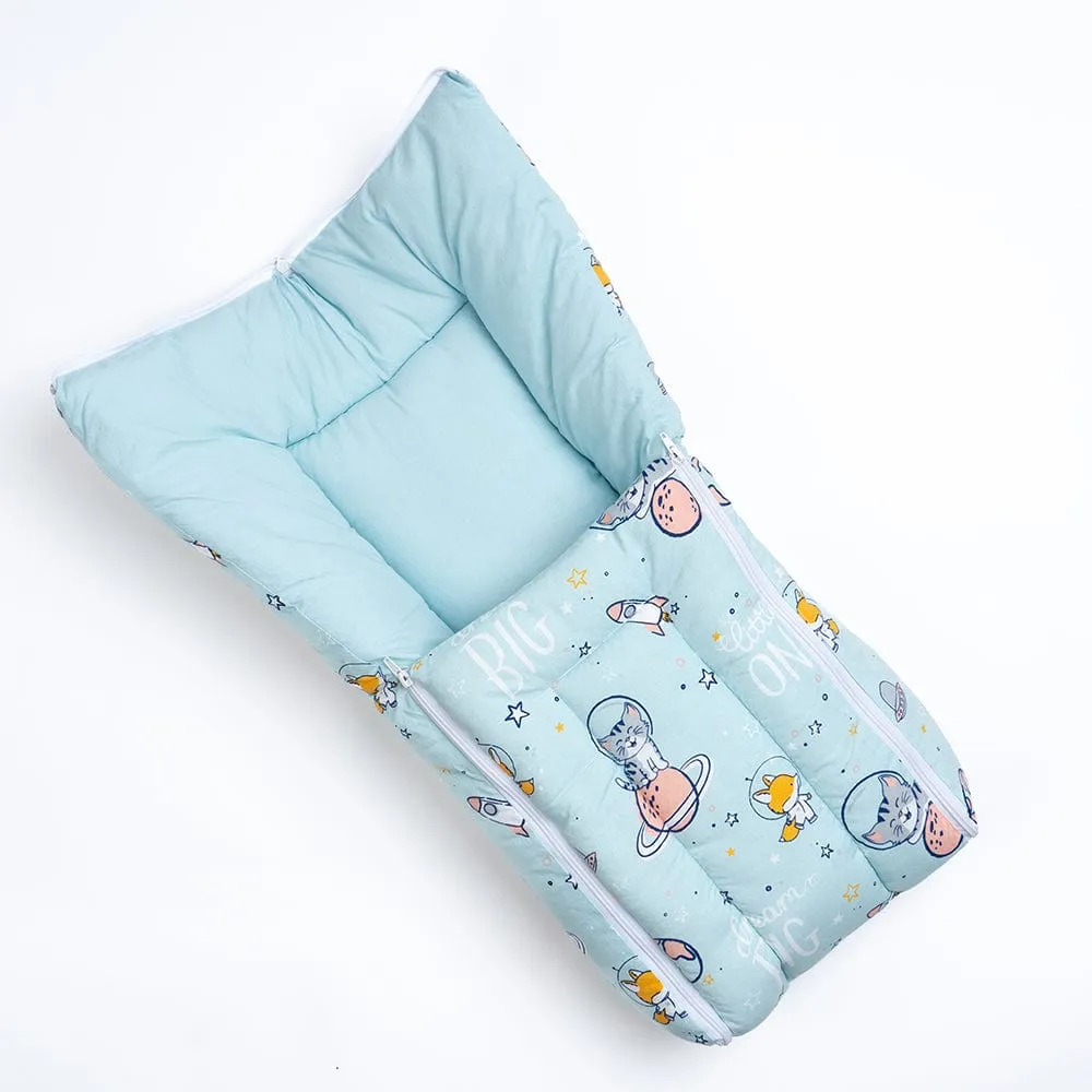 Cotton Carrier Nest / sleeping bag, Spacewalk ( Newborn - 3 Months)