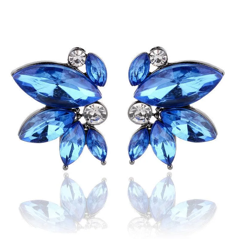 E8.Rhinestone Decor Stud Earrings