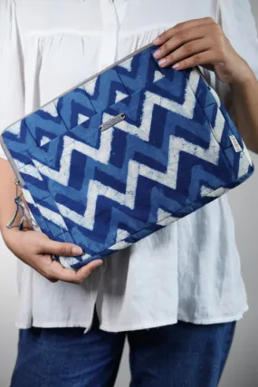 Ekatra Indigo Chevron Sustainable Handmade Cotton Laptop Sleeve/Laptop Cover