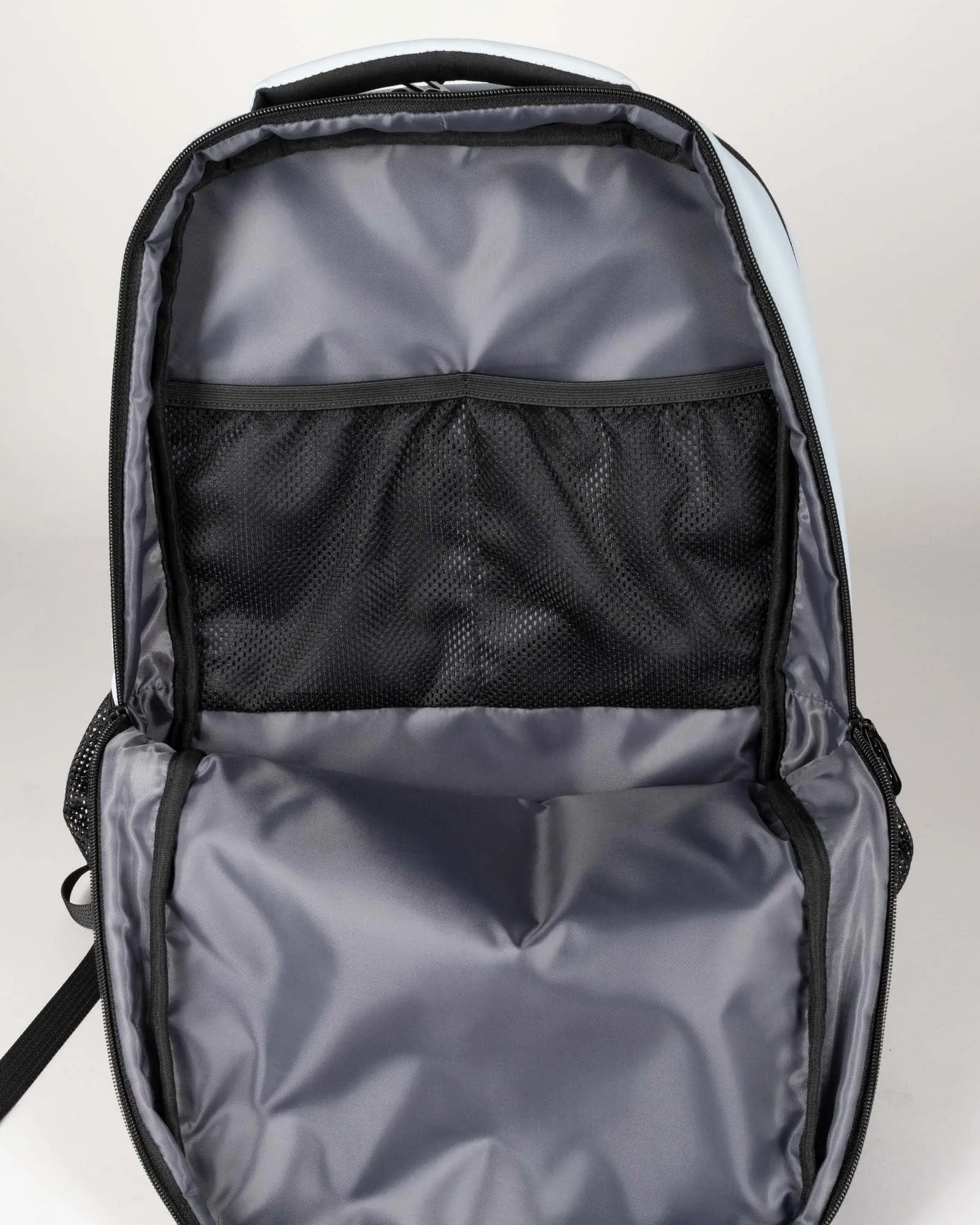 Flag Man No Fear Backpack - Ghost Grey