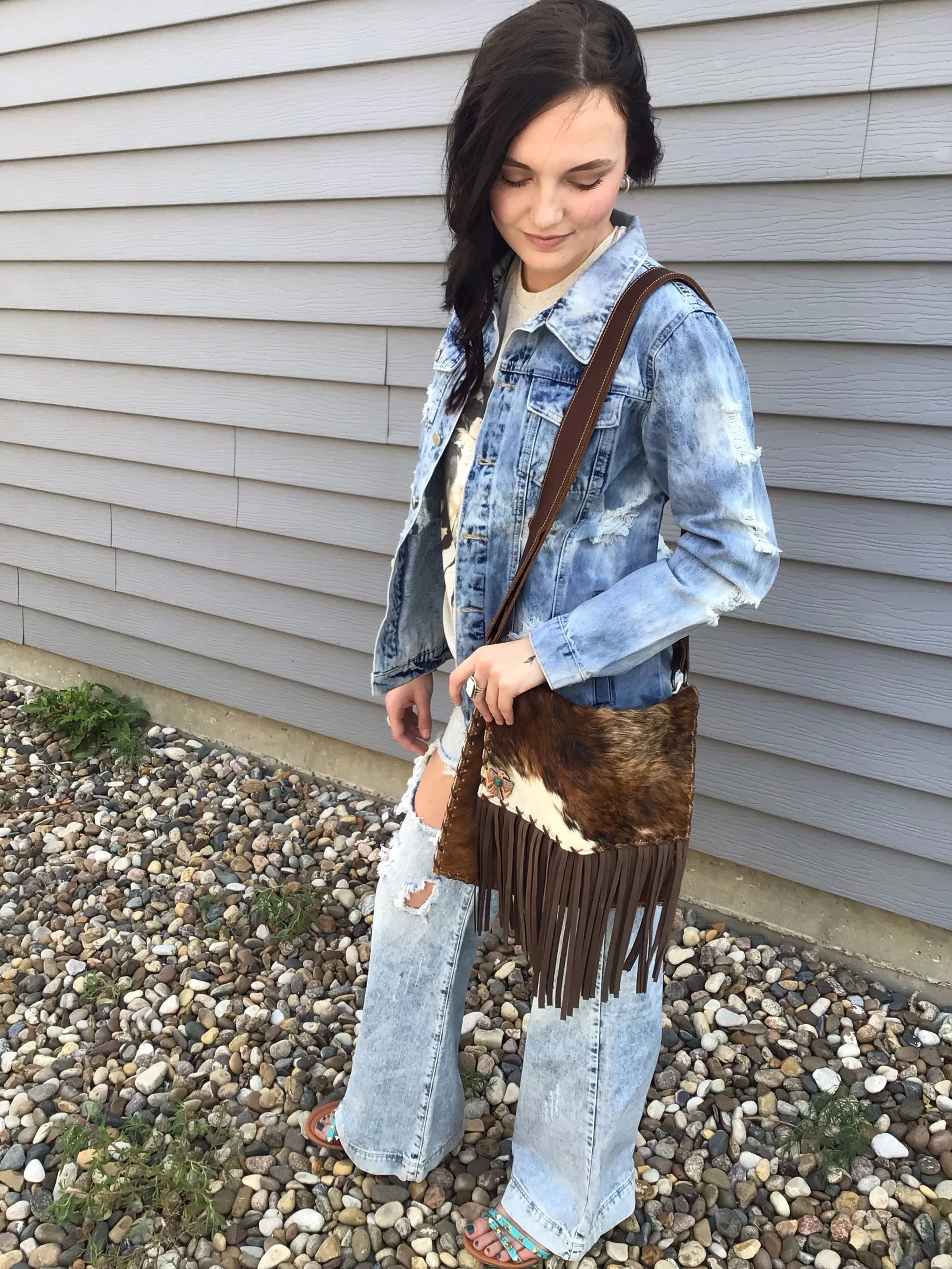 Fringed Crossbody with Flap 1059