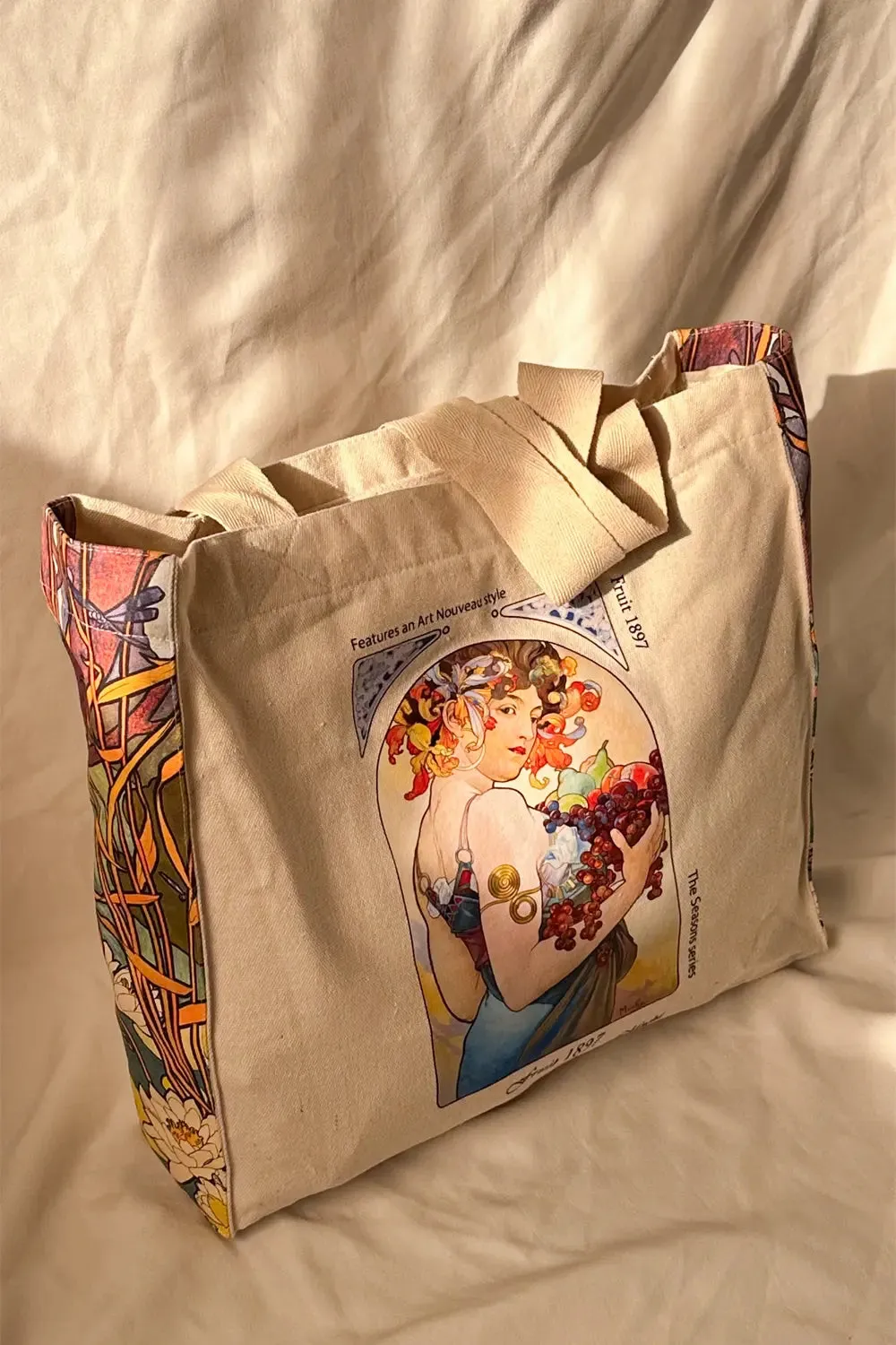 Fruit Alphonse Mucha - Tote Bag