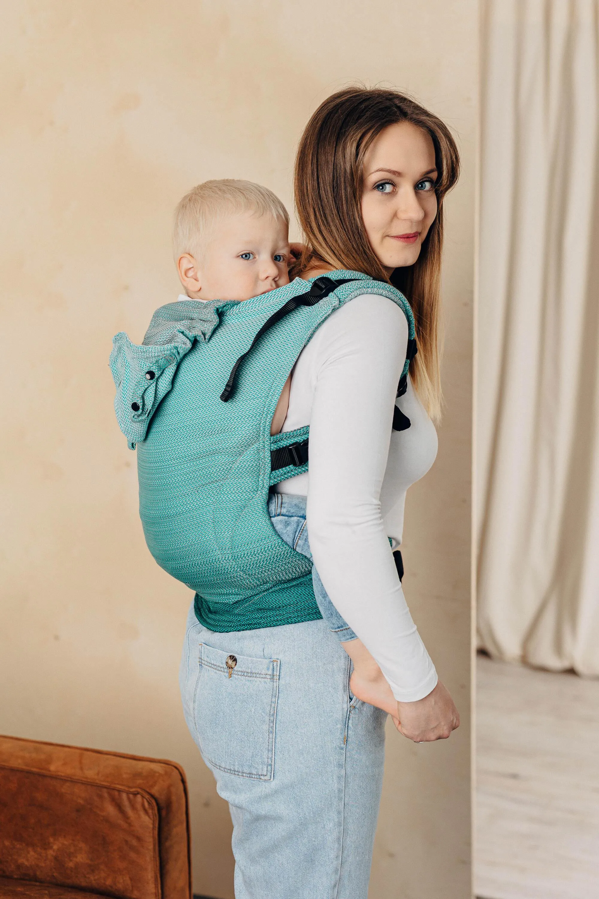 LennyLamb LennyGo Ergonomic Baby Carrier Baby Size Little Herringbone Ombre Green