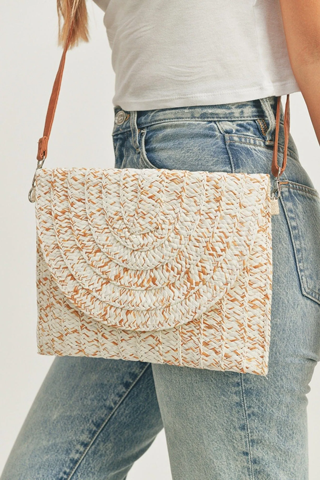 MB0184 Janie Straw Clutch/Crossbody