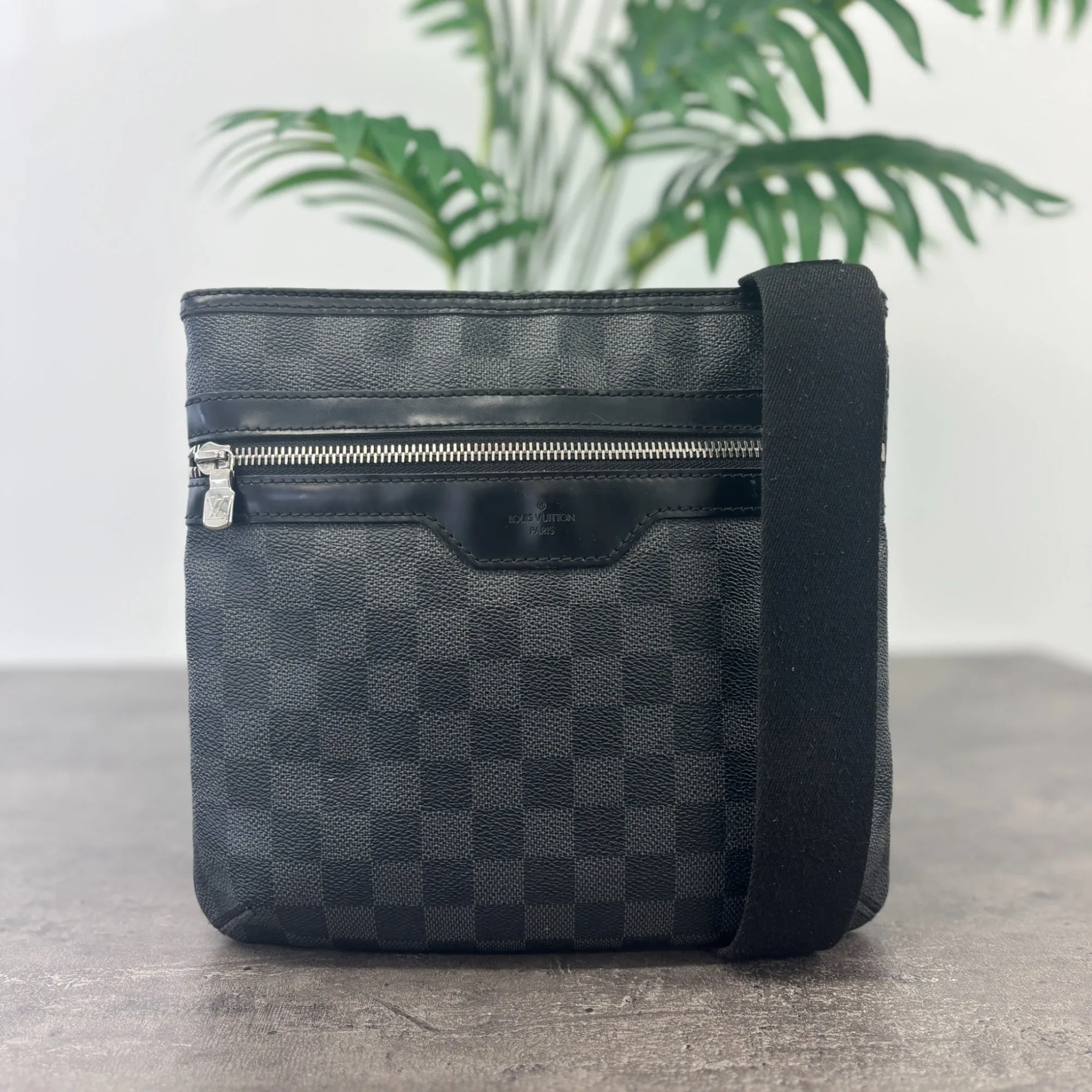 Men's Damier Graphite Thomas Messenger Bag Black