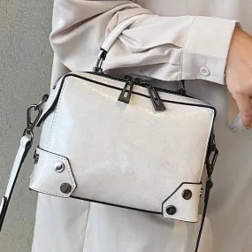 Portable Zipper Shoulder Messenger Bag