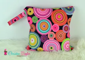 Ready Made MEDIUM SIZE Wet Bag - Pink Circles Geometric