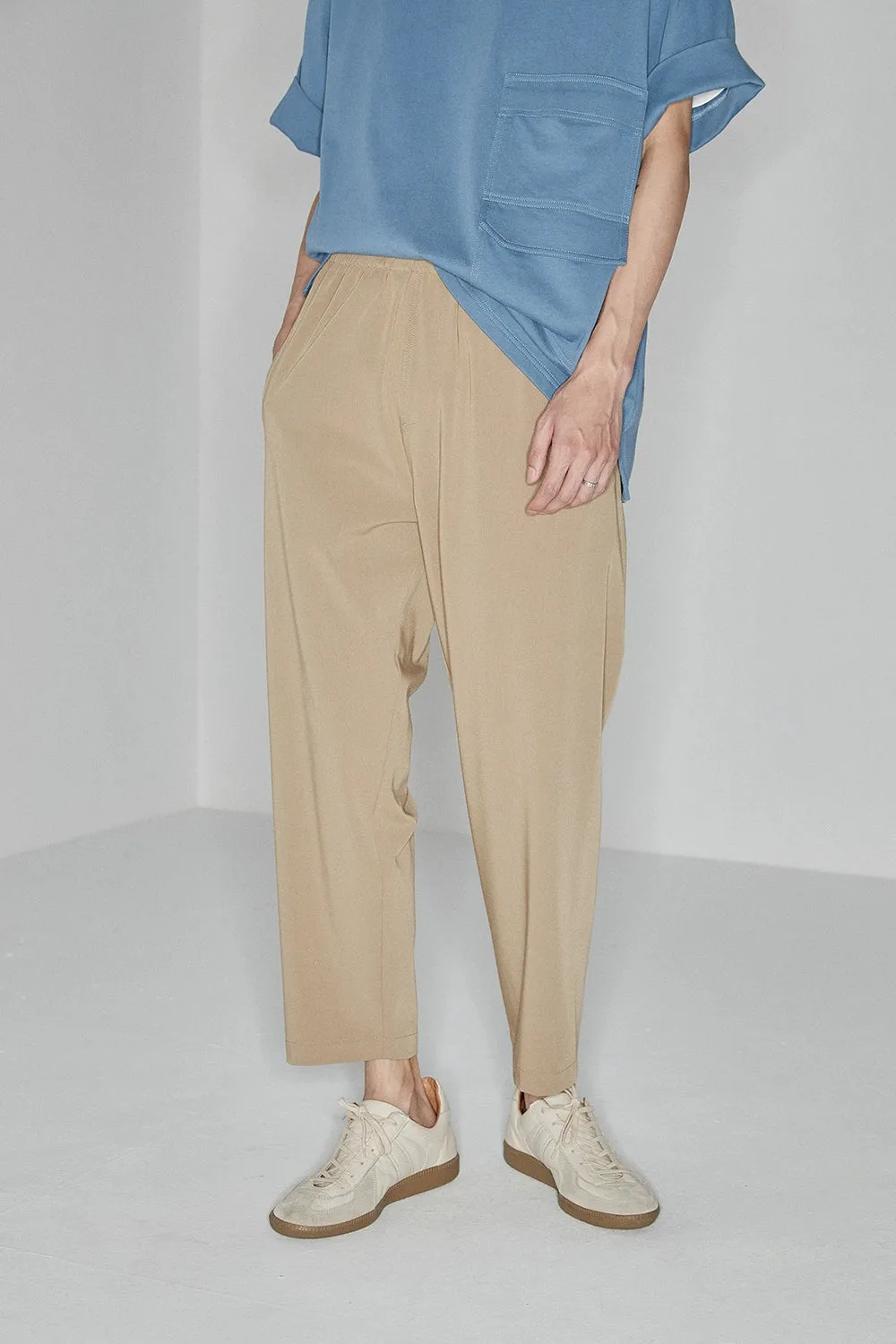 Side Seam-Free Elastic Waist Cropped Pants