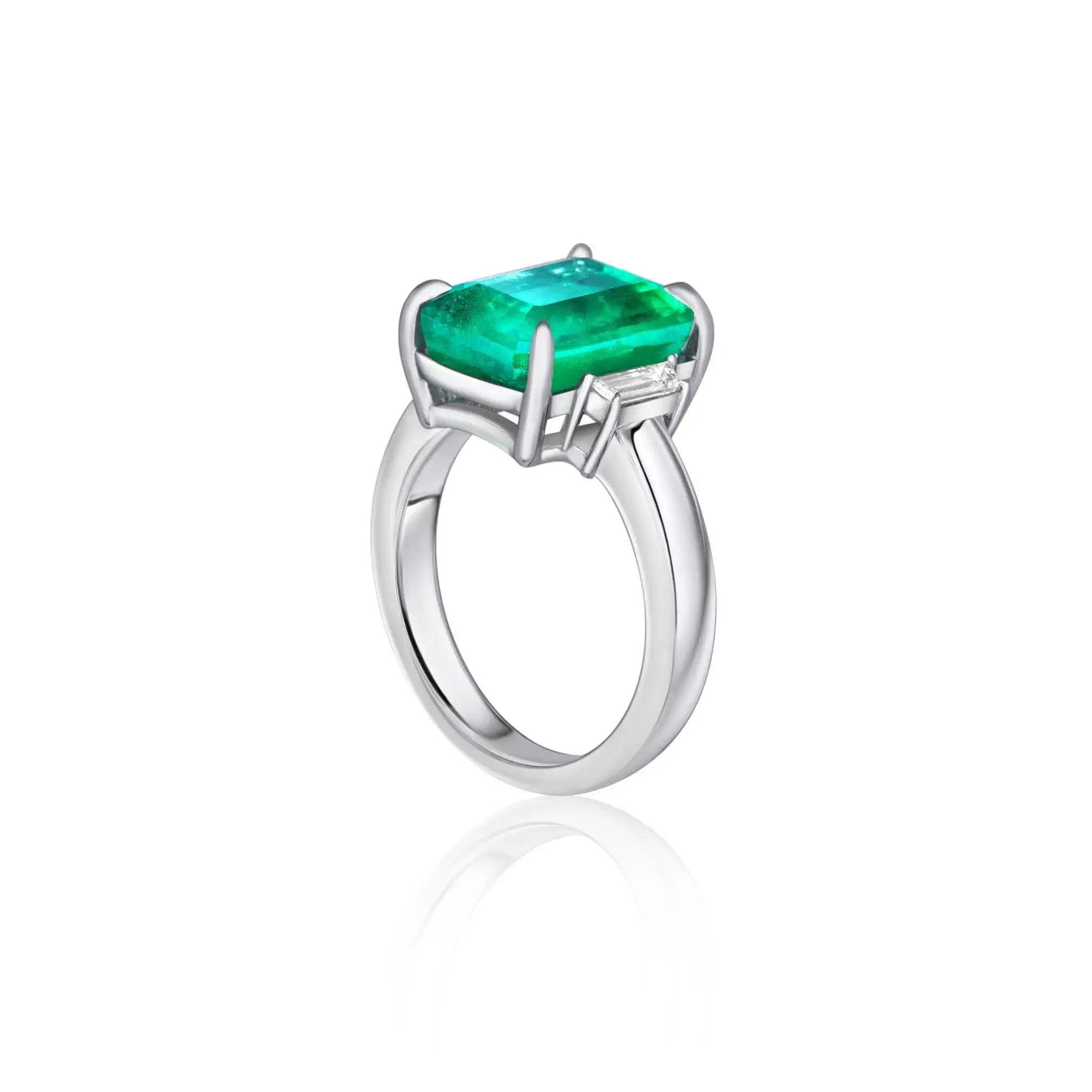 Solitaire Emerald Ring