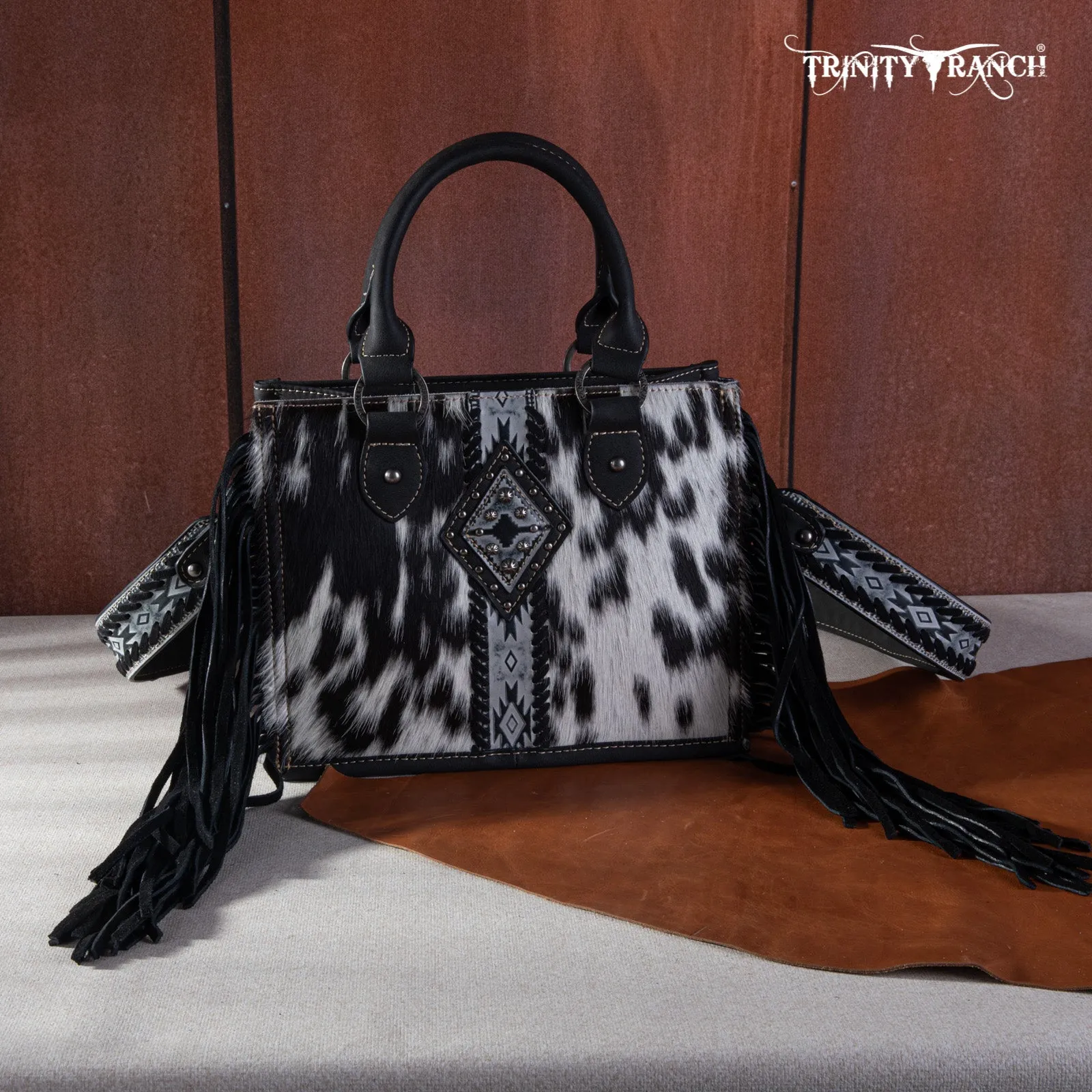 TR146-8120 Trinity Ranch Hair On Cowhide Tote/Crossbody