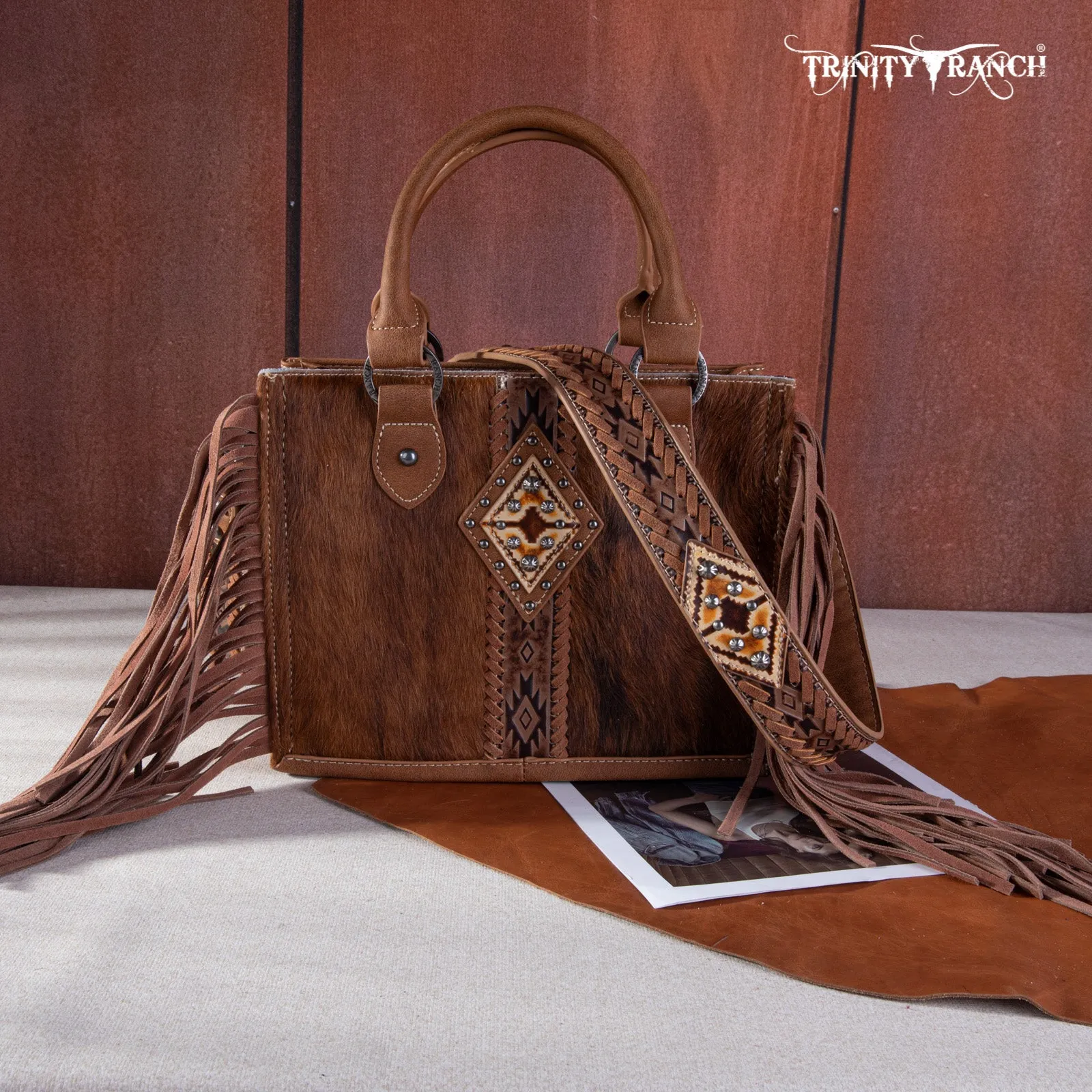 TR146-8120 Trinity Ranch Hair On Cowhide Tote/Crossbody