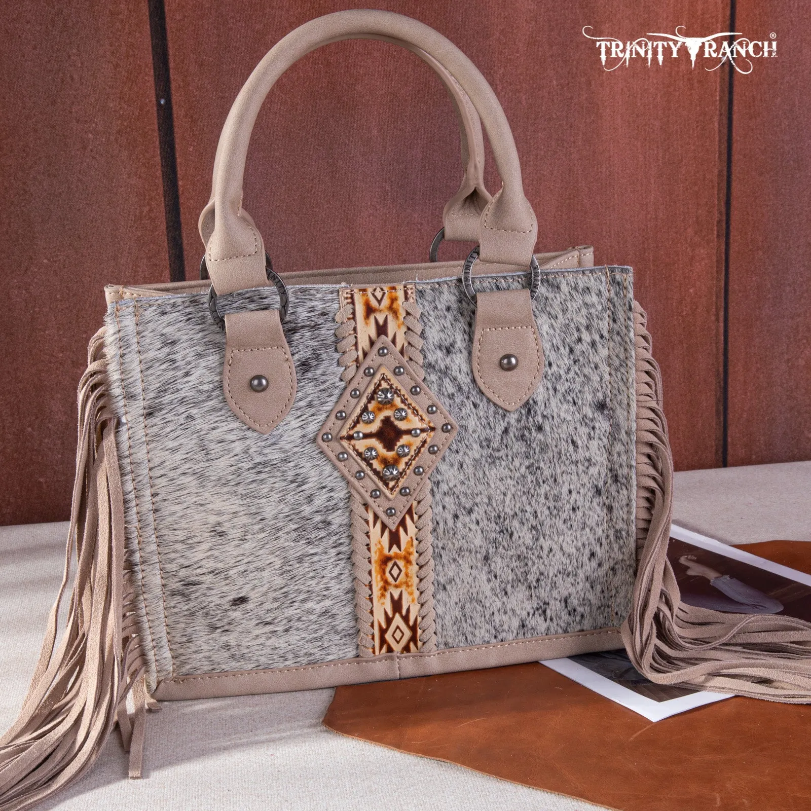 TR146-8120 Trinity Ranch Hair On Cowhide Tote/Crossbody