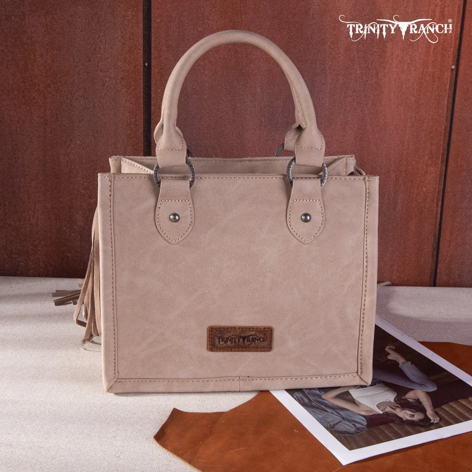 TR146-8120 Trinity Ranch Hair On Cowhide Tote/Crossbody