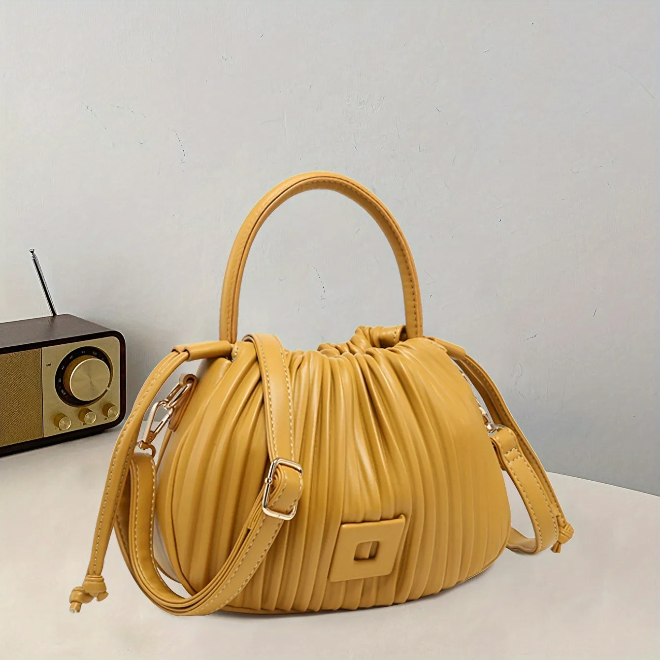 Women's Pleated Handbag - Detachable Shoulder Strap, Drawstring Bucket Design, Perfect for Parties, Travel, Shopping, and Dates